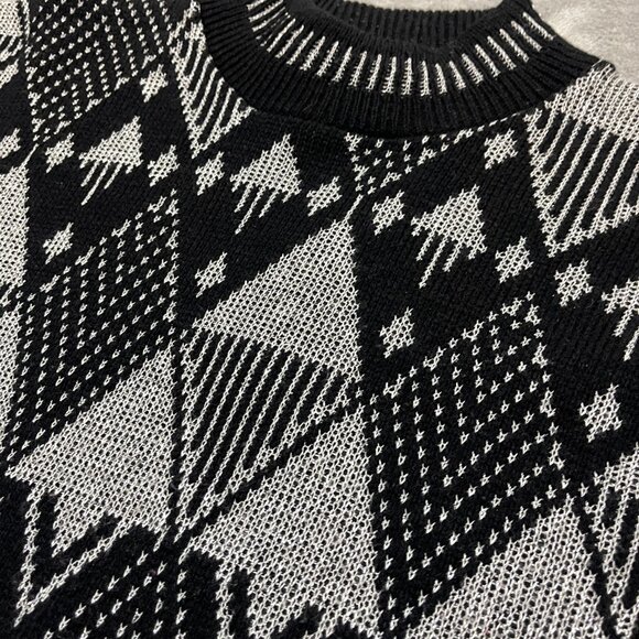 Vintage Fortune Knits Sweater Womens Black Gray Geometric Knit Pullover Size L - Picture 2 of 8
